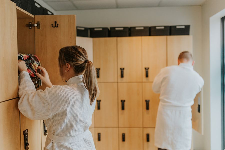 Robes and lockers at Evolve